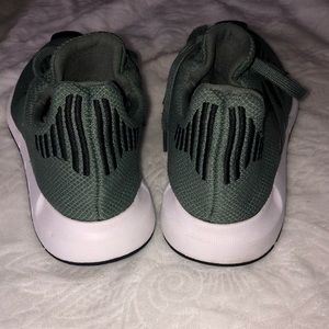 adidas Shoes - Olive green Adidas Swift Run adidas Shoes - Olive green Adidas Swift Run